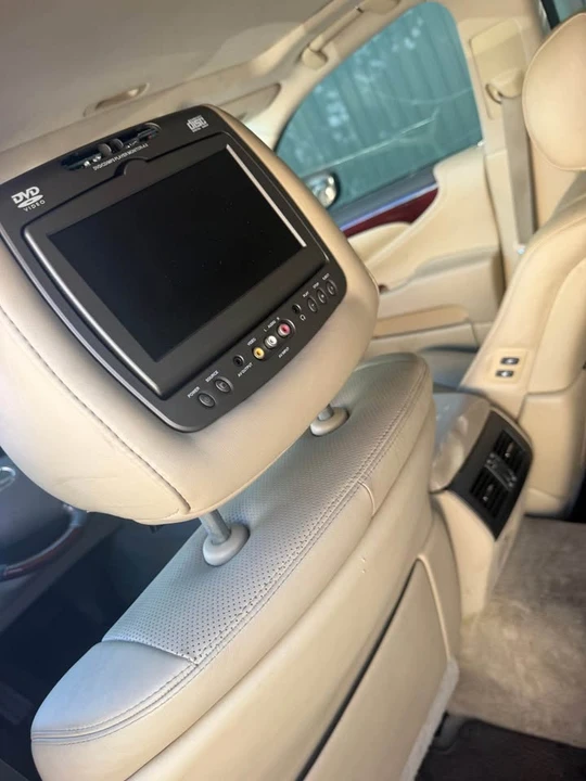 2008 Lexus LS 4th Gen - Image 8 of 12