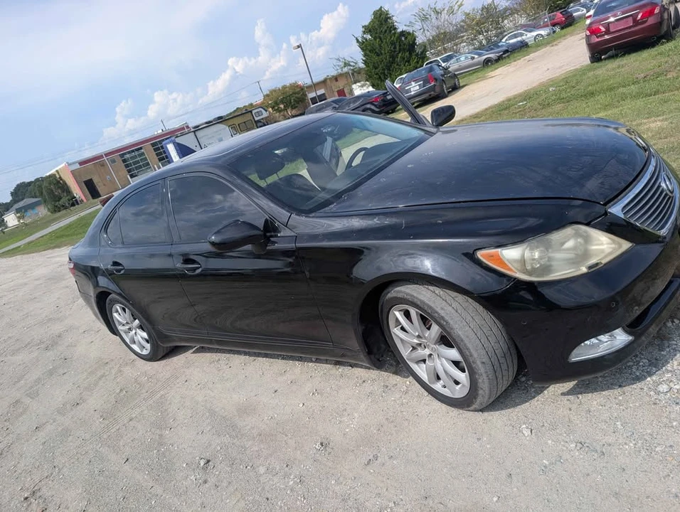2008 Lexus LS 4th Gen - Image 5 of 18