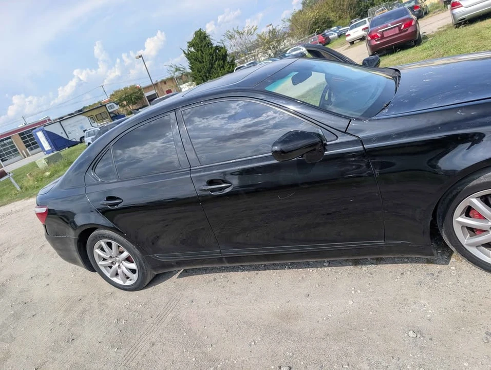 2008 Lexus LS 4th Gen - Image 8 of 18