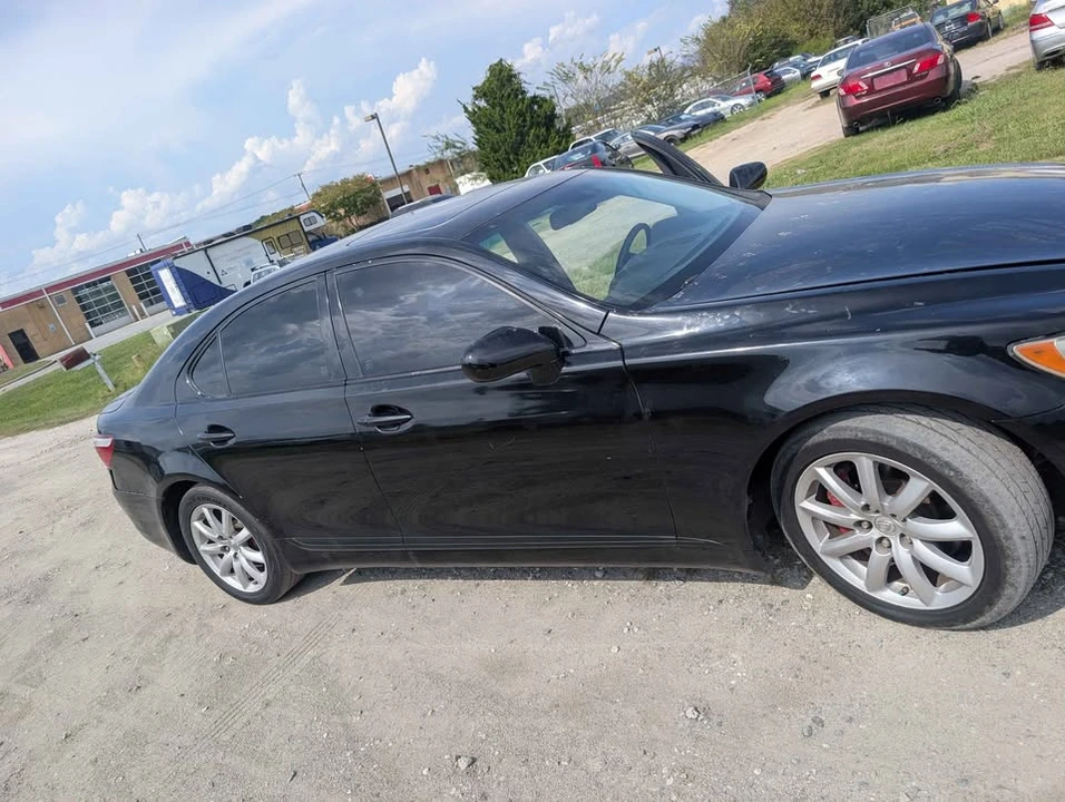 2008 Lexus LS 4th Gen - Image 6 of 18