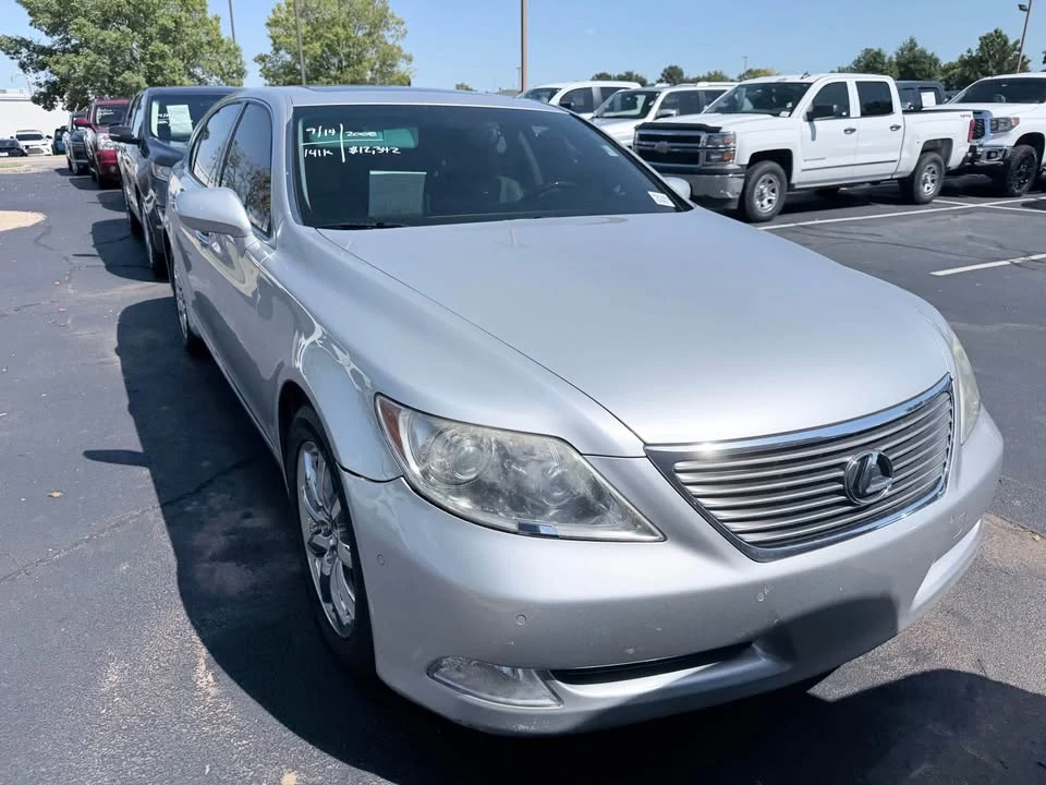 2008 Lexus LS 4th Gen - Image 2 of 10