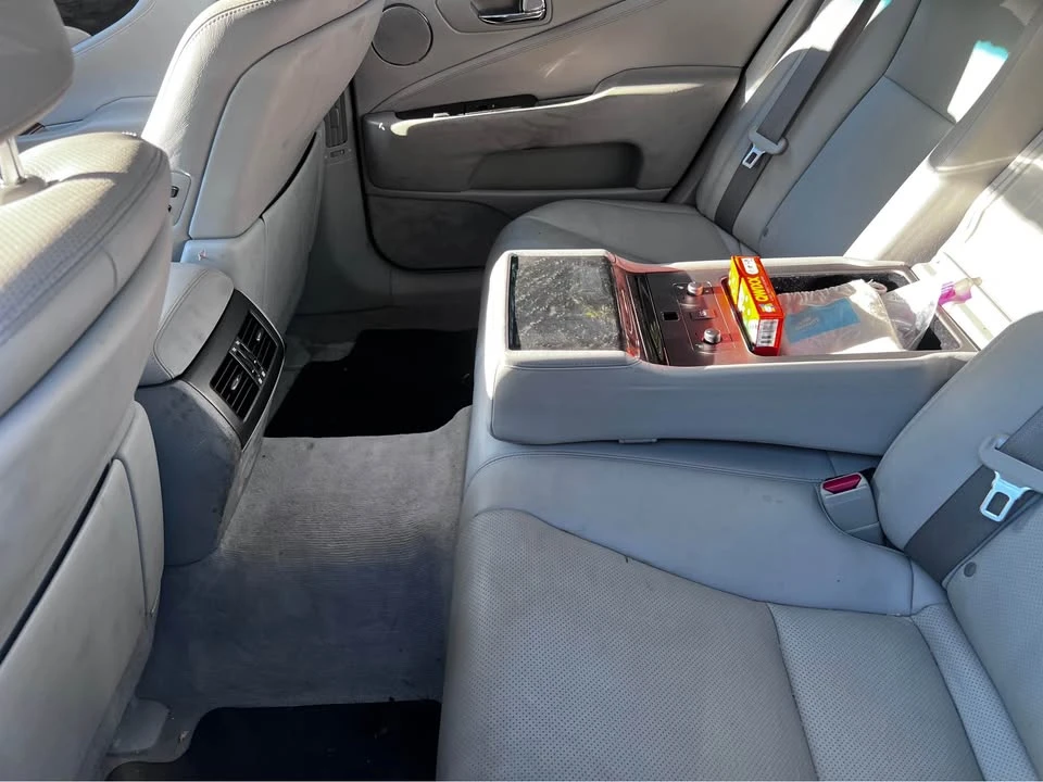 2008 Lexus LS 4th Gen - Image 2 of 5