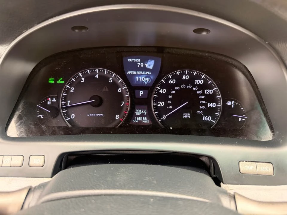 2008 Lexus LS 4th Gen - Image 9 of 12