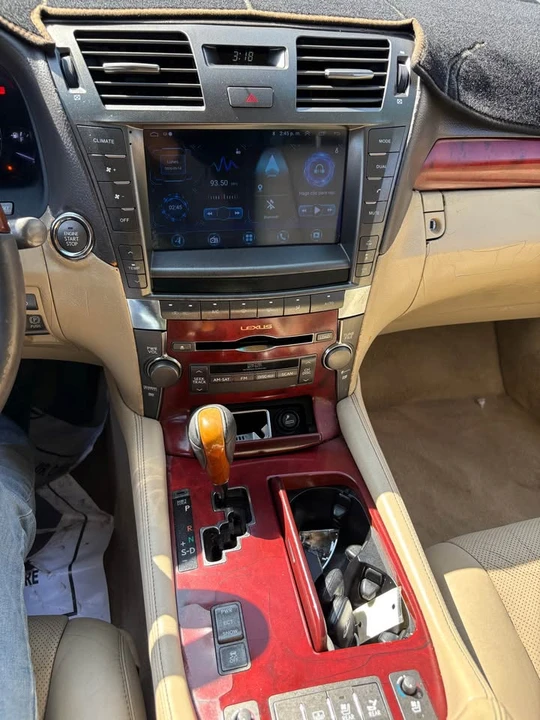 2008 Lexus LS 4th Gen - Image 11 of 11