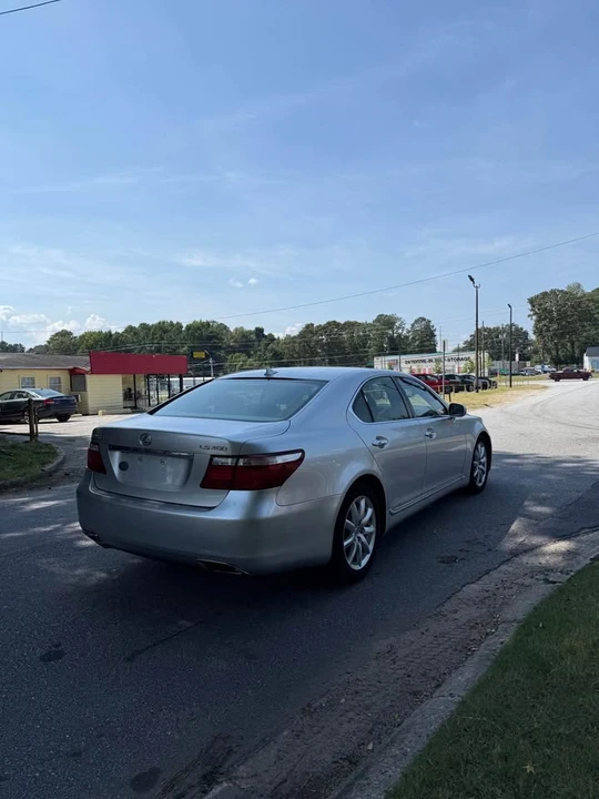 2008 Lexus LS 4th Gen - Image 7 of 11