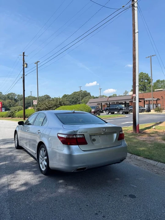 2008 Lexus LS 4th Gen - Image 6 of 11