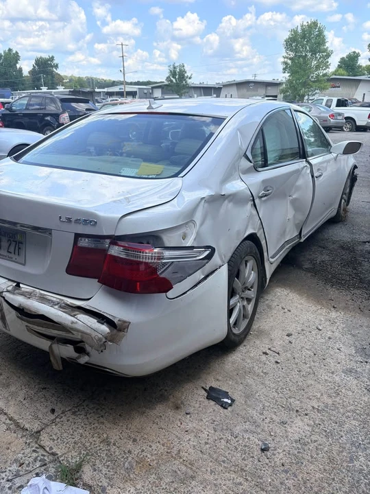 2008 Lexus LS 4th Gen - Image 4 of 5