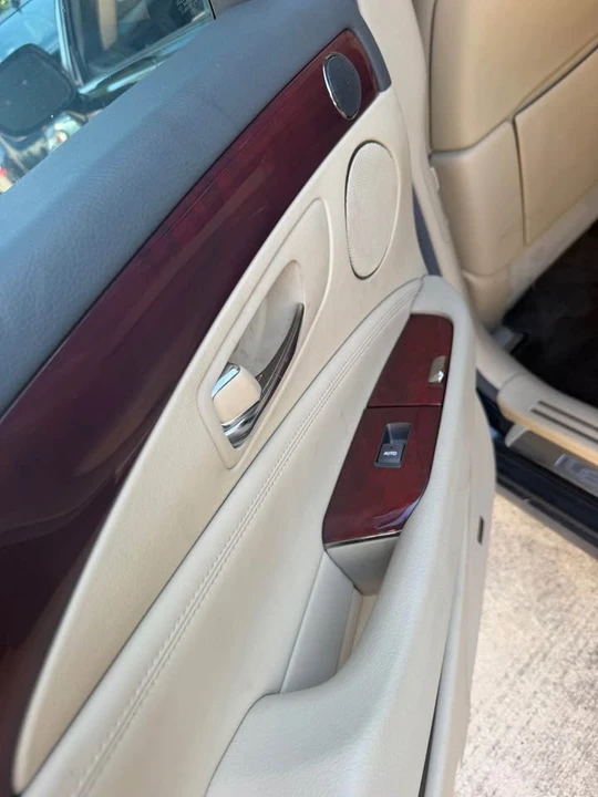 2008 Lexus LS 4th Gen - Image 11 of 12