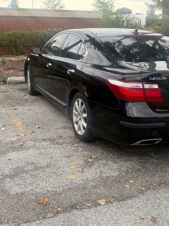 2008 Lexus LS 4th Gen - Image 3 of 8