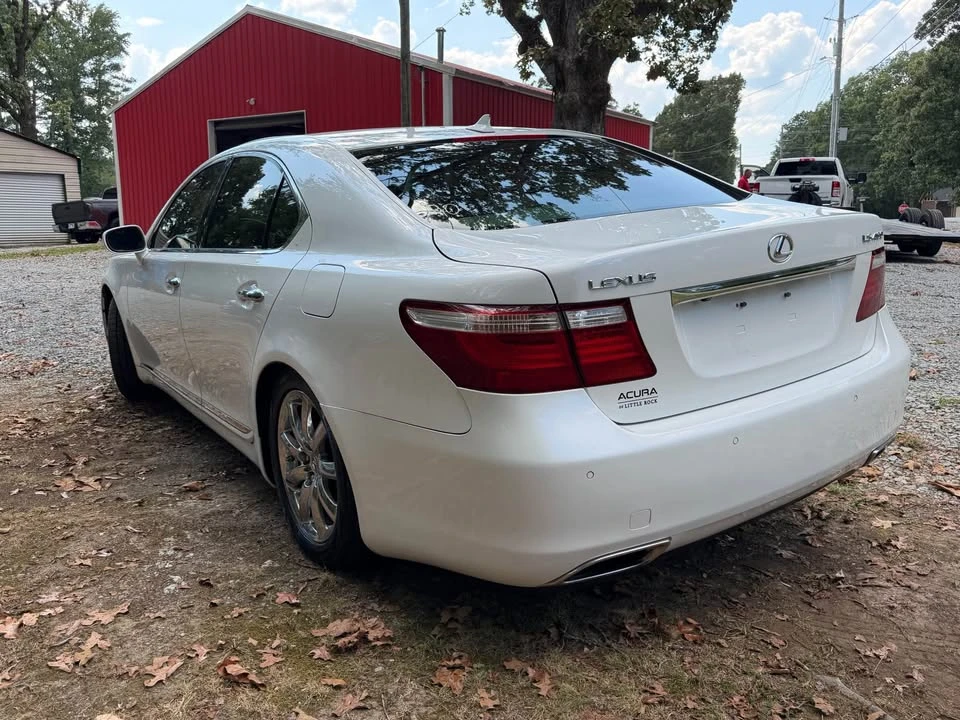 2008 Lexus LS 4th Gen - Image 5 of 14