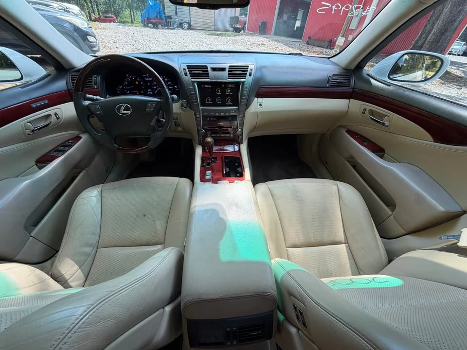 2008 Lexus LS 4th Gen - Image 12 of 14