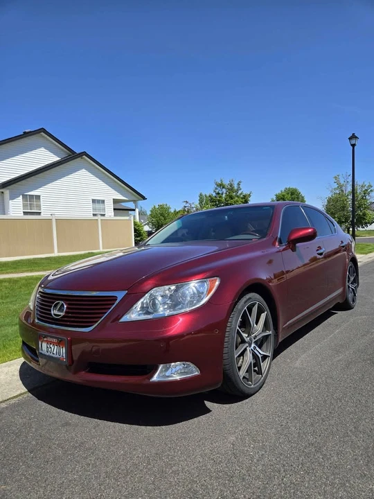 2008 Lexus LS 4th Gen - Image 17 of 20