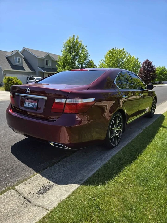 2008 Lexus LS 4th Gen - Image 2 of 20