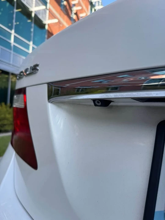 2008 Lexus LS 4th Gen - Image 14 of 18