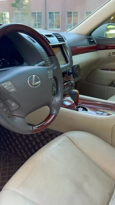 2008 Lexus LS 4th Gen - Image 18 of 18