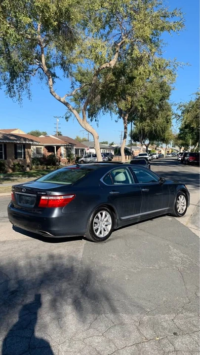 2008 Lexus LS 4th Gen - Image 3 of 7
