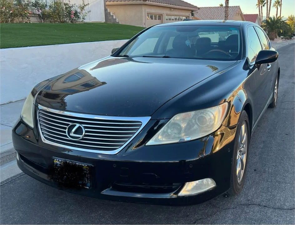 2008 Lexus LS 4th Gen - Image 5 of 14