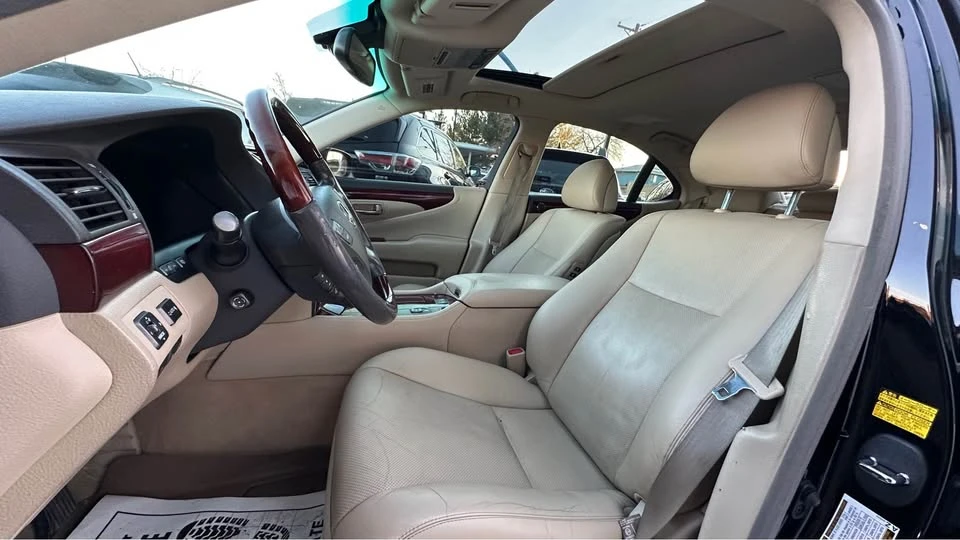 2008 Lexus LS 4th Gen - Image 7 of 16