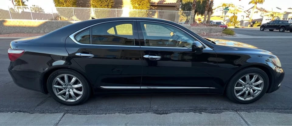2008 Lexus LS 4th Gen - Image 3 of 14