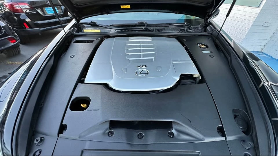 2008 Lexus LS 4th Gen - Image 15 of 16