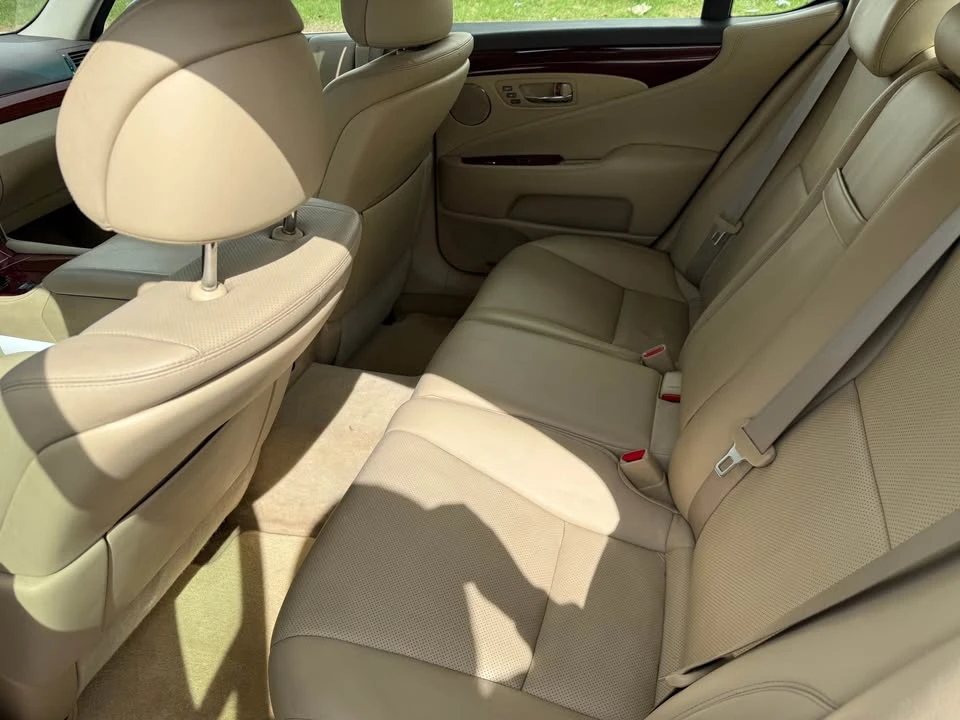 2008 Lexus LS 4th Gen - Image 6 of 7