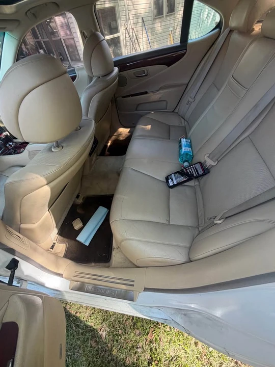 2008 Lexus LS 4th Gen - Image 5 of 8