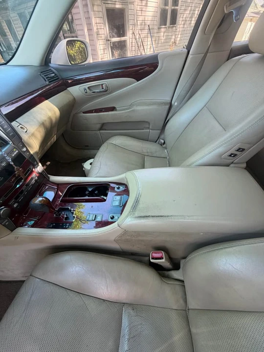 2008 Lexus LS 4th Gen - Image 3 of 8