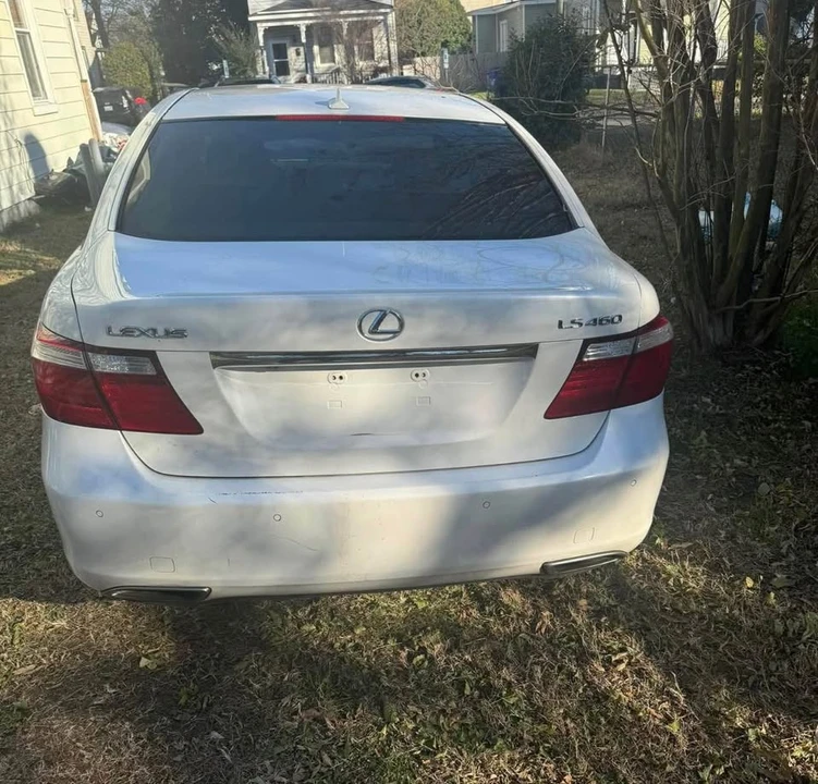 2008 Lexus LS 4th Gen - Image 3 of 3