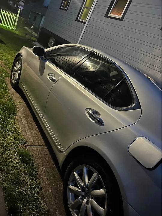 2008 Lexus LS 4th Gen - Image 10 of 11