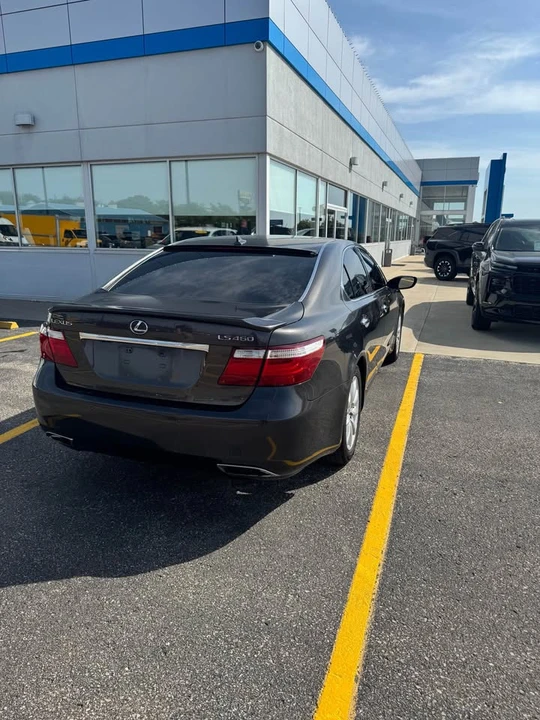 2008 Lexus LS 4th Gen - Image 3 of 16