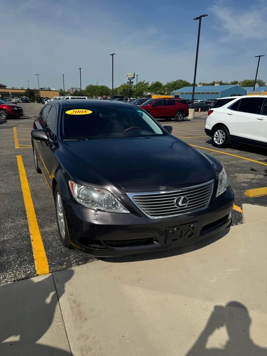 2008 Lexus LS 4th Gen - Image 5 of 16