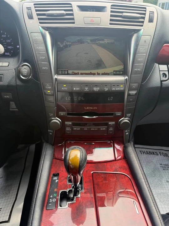 2008 Lexus LS 4th Gen - Image 9 of 21