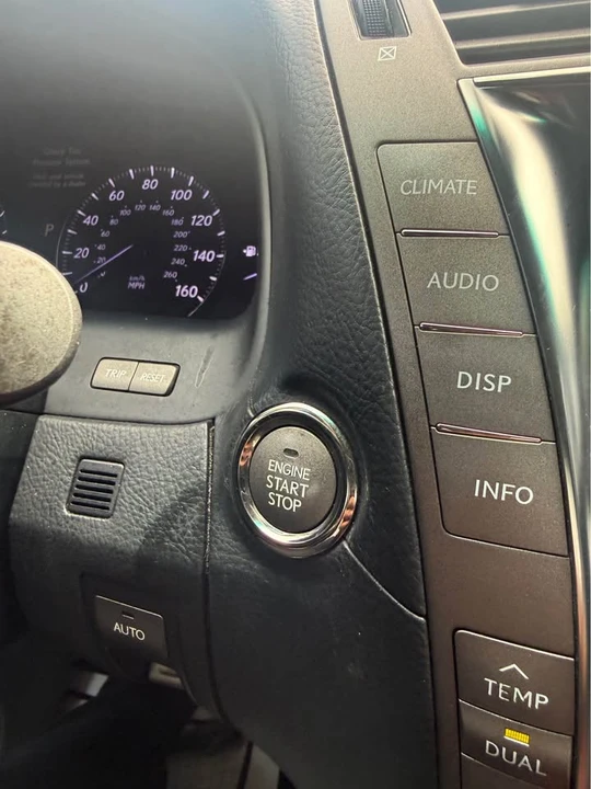 2008 Lexus LS 4th Gen - Image 16 of 21