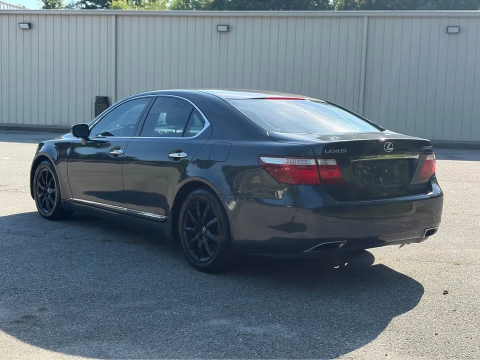 2008 Lexus LS 4th Gen - Image 4 of 17
