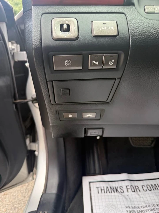 2008 Lexus LS 4th Gen - Image 8 of 21