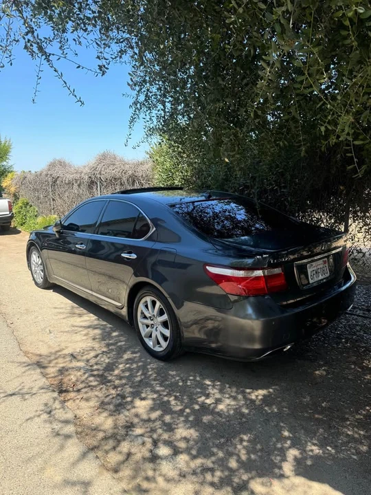 2008 Lexus LS 4th Gen - Image 2 of 5