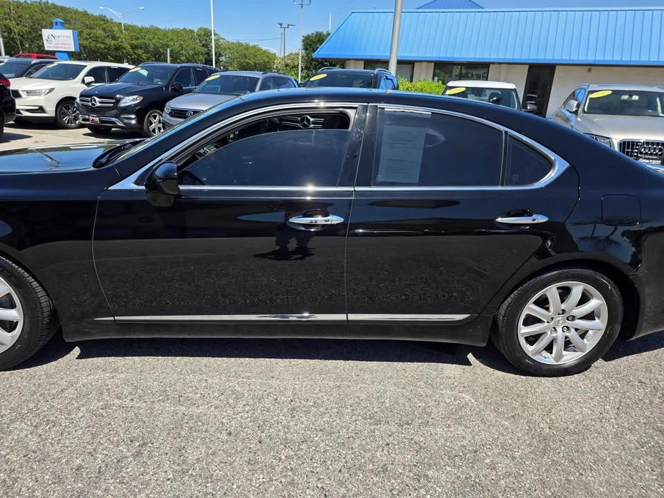 2008 Lexus LS 4th Gen - Image 3 of 7