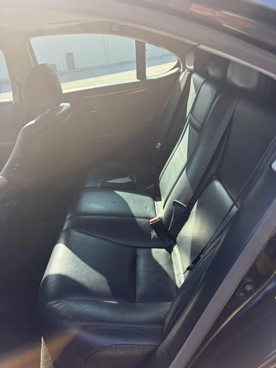 2008 Lexus LS 4th Gen - Image 12 of 17