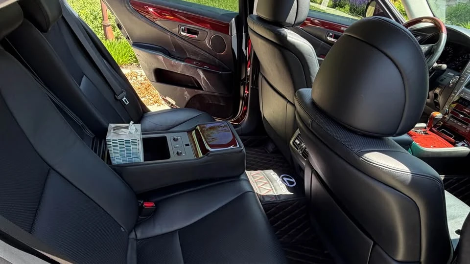 2008 Lexus LS 4th Gen - Image 17 of 20