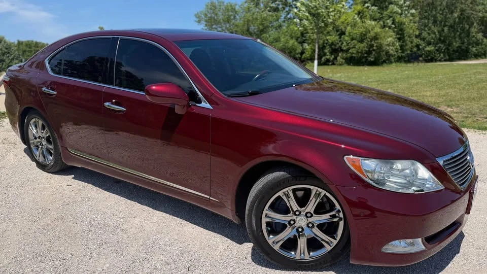 2008 Lexus LS 4th Gen - Image 9 of 20