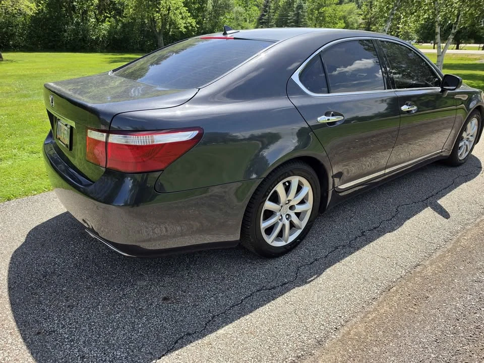 2008 Lexus LS 4th Gen - Image 5 of 6