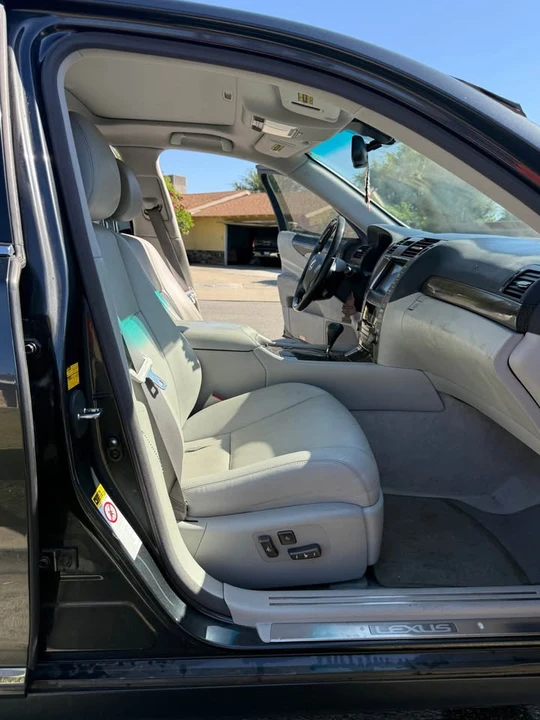2008 Lexus LS 4th Gen - Image 6 of 8