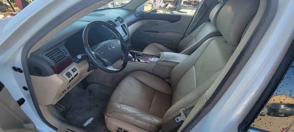2008 Lexus LS 4th Gen - Image 4 of 6