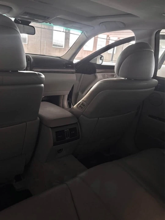 2008 Lexus LS 4th Gen - Image 4 of 6
