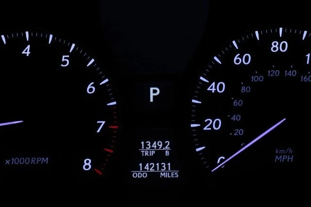 2008 Lexus LS 4th Gen - Image 11 of 12