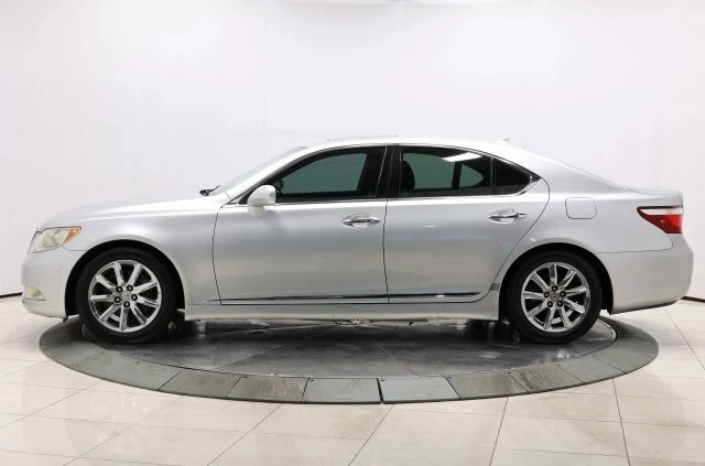 2008 Lexus LS 4th Gen - Image 6 of 12