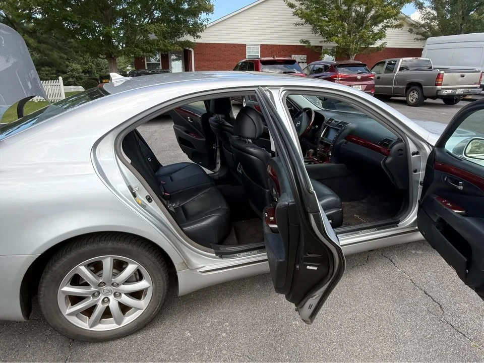 2008 Lexus LS 4th Gen - Image 8 of 9