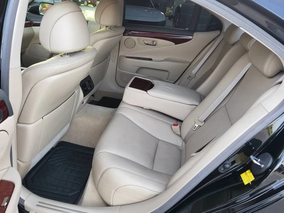 2008 Lexus LS 4th Gen - Image 8 of 9
