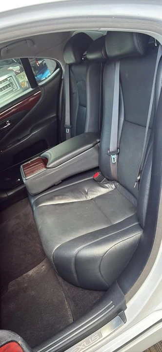 2008 Lexus LS 4th Gen - Image 6 of 9