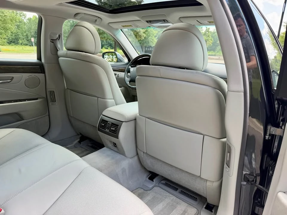 2008 Lexus LS 4th Gen - Image 16 of 18